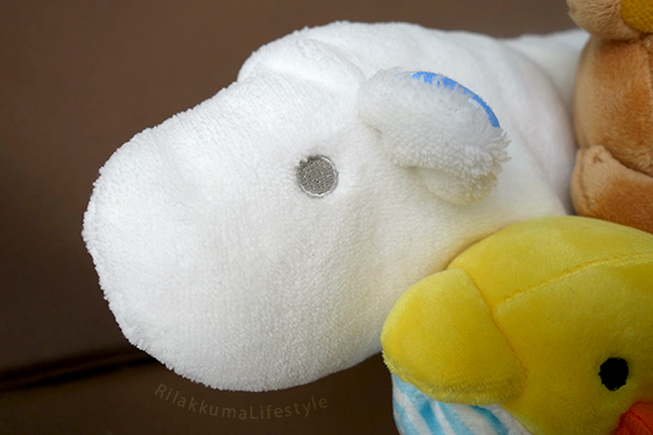 Kobe Rilakkuma Store Opening Plush Set - polar bear detail